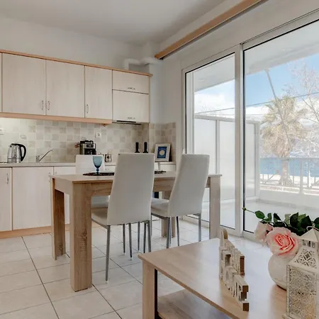 Seaside Апартаменты *