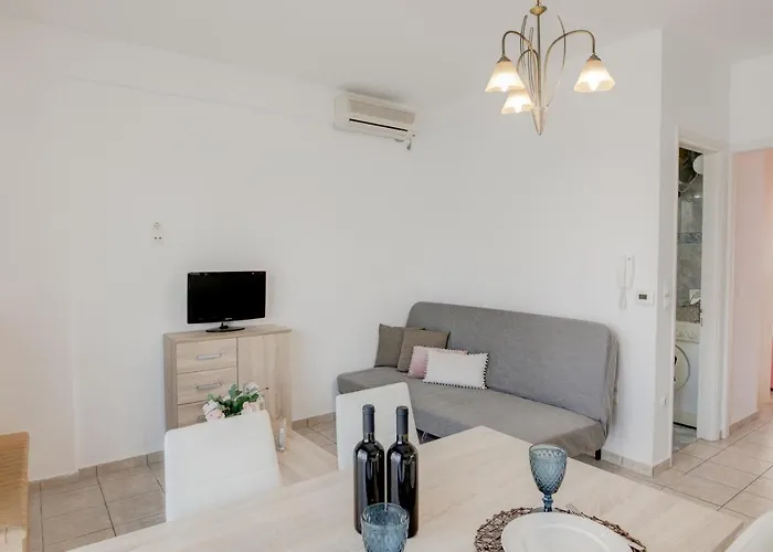 Seaside * Agios Vasilios (Peloponnese)