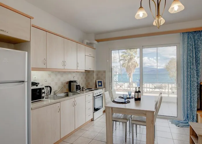 Seaside Apartment Agios Vasilios (Peloponnese)