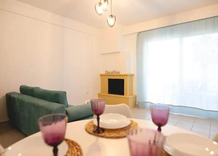Seaside Apartment *